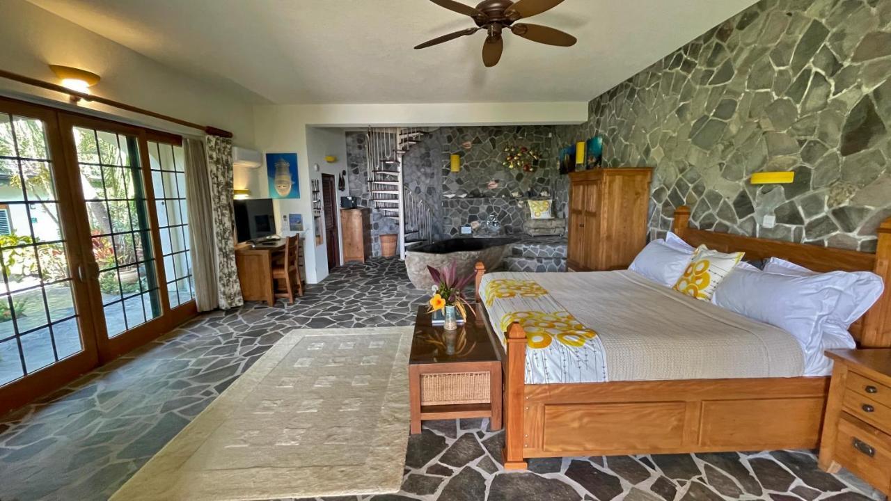Готель Tropical Hideaway Port Elizabeth Екстер'єр фото